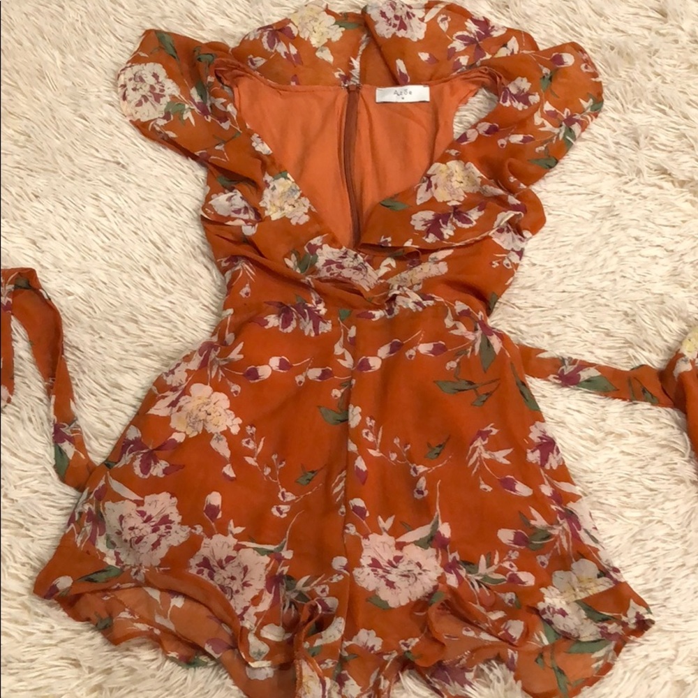 Azoe Floral Shorts Mini Dress - size M